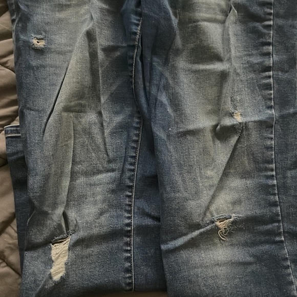 Calvin Klein blue jeans stretchy slim fit distressed - Picture 5 of 5